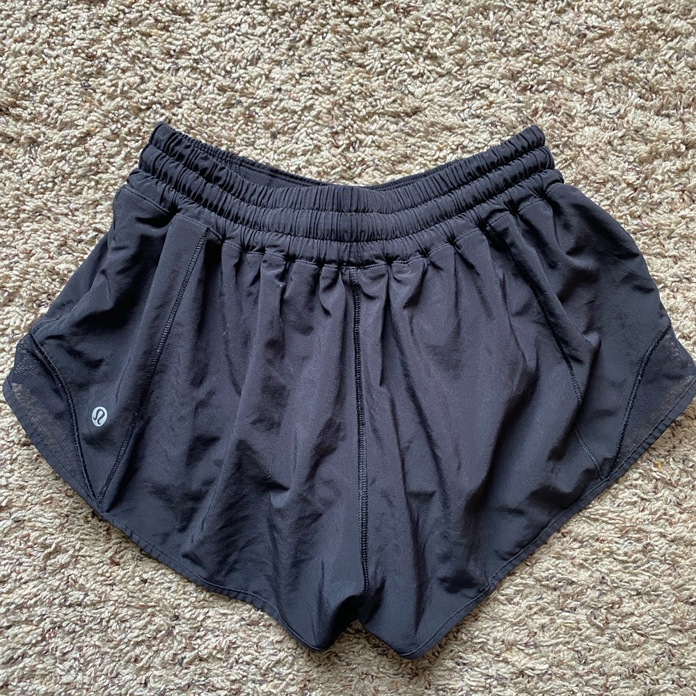 Lululemon Hotty Hot shorts